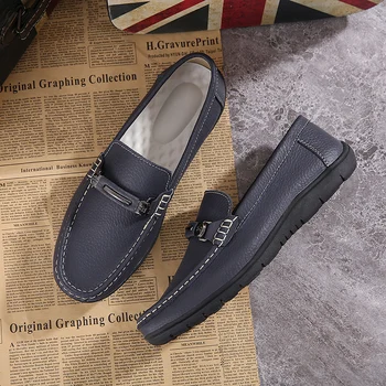 Мъжки модни черни сини мокасини, Лека младежки обувки за шофиране на равна подметка, Италиански Елегантни лоферы