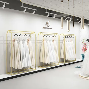 Багажник за изложбата стоки магазин на студийната дрехи подово тип, благородна закачалка за сватбени рокли, желязната закачалка за дрехи Xiuhe, златни