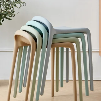 Пластмасови столове, сгъстено високи столове за възрастни в хола, скандинавски модерен минималистичен търговска гума табуретка equipotentia