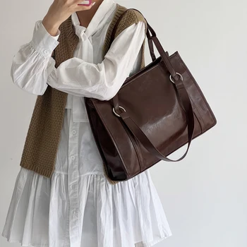 Просто женствена чанта през рамо в ретро стил, голяма квадратна чанта за пътуване до работа, модерни, универсални чанти, ежедневни чанти за компютри