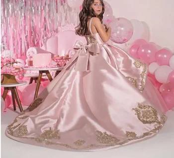 Розова бална рокля с мъниста, Елегантни рокли за момичета на спагети презрамки, Рокля на принцеса-цветни момичета с пайети, Сатен апликация First Comm